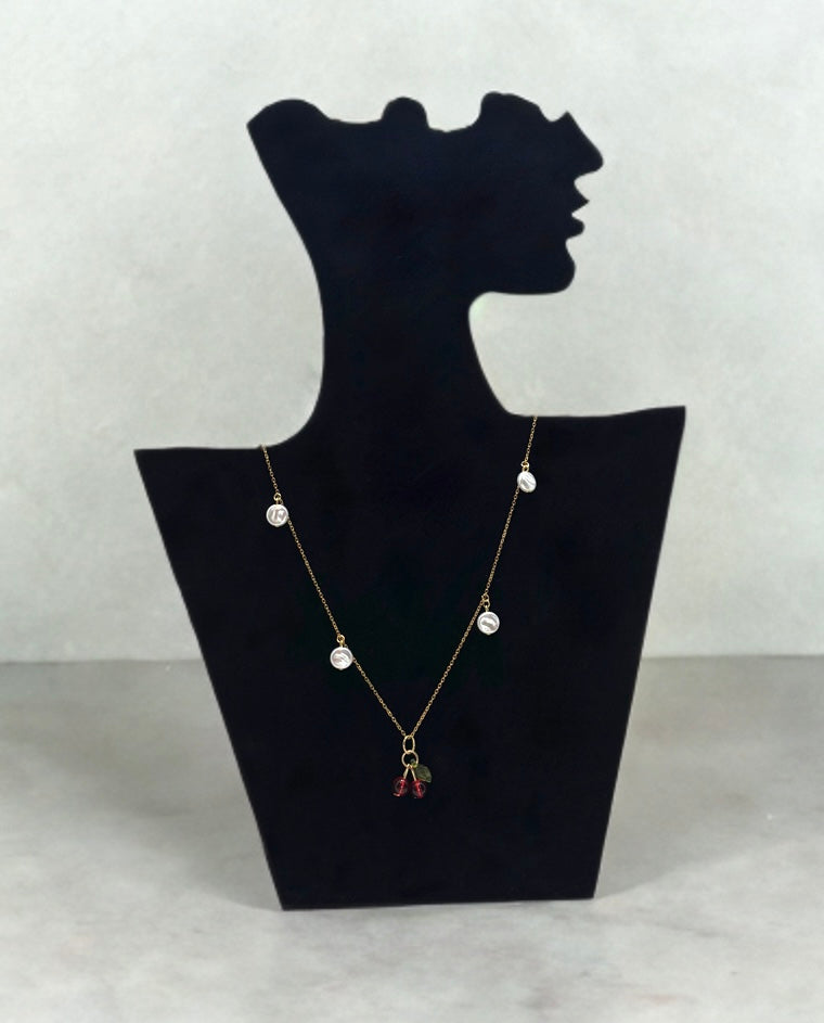 Cherry Bliss necklace in 18k gold-plated stainless steel video